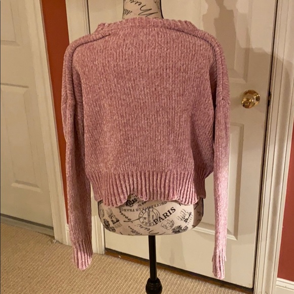 Super soft sweater top - Picture 2 of 5